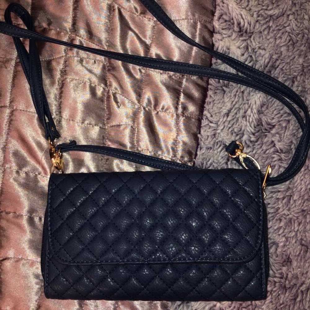 Navy blue crossbody bag